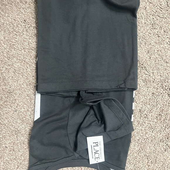 The Children's Place Boys Short Sleeve Tee Bundle - Picture 7 of 9